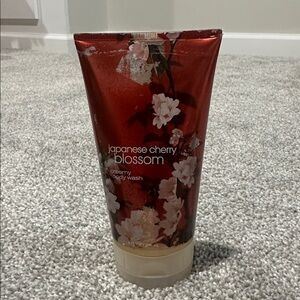 Bath & Body Works Vintage Japanese Cherry‎ Blossom Creamy Body Wash